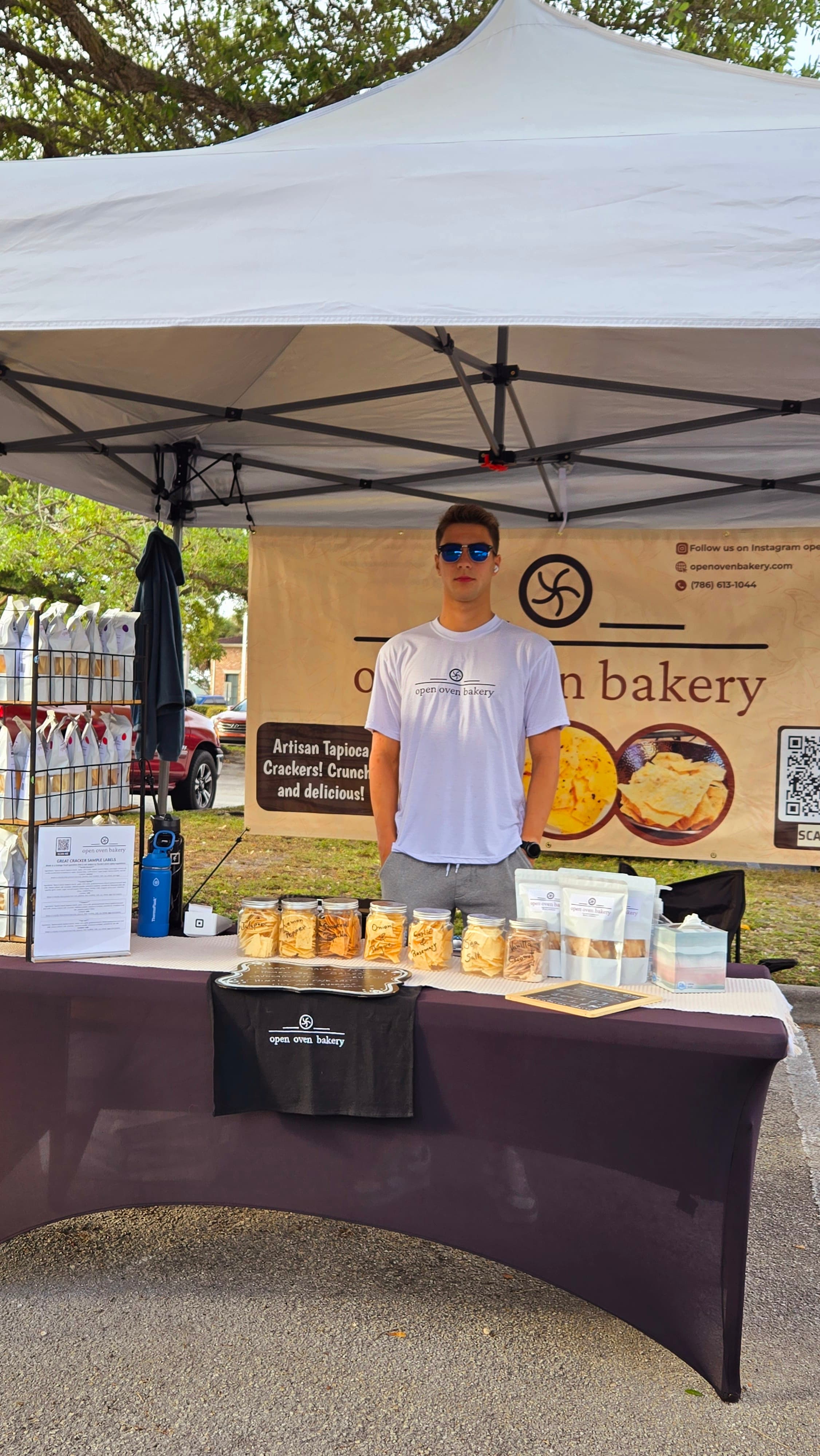 Open Oven Bakery at the farmers market