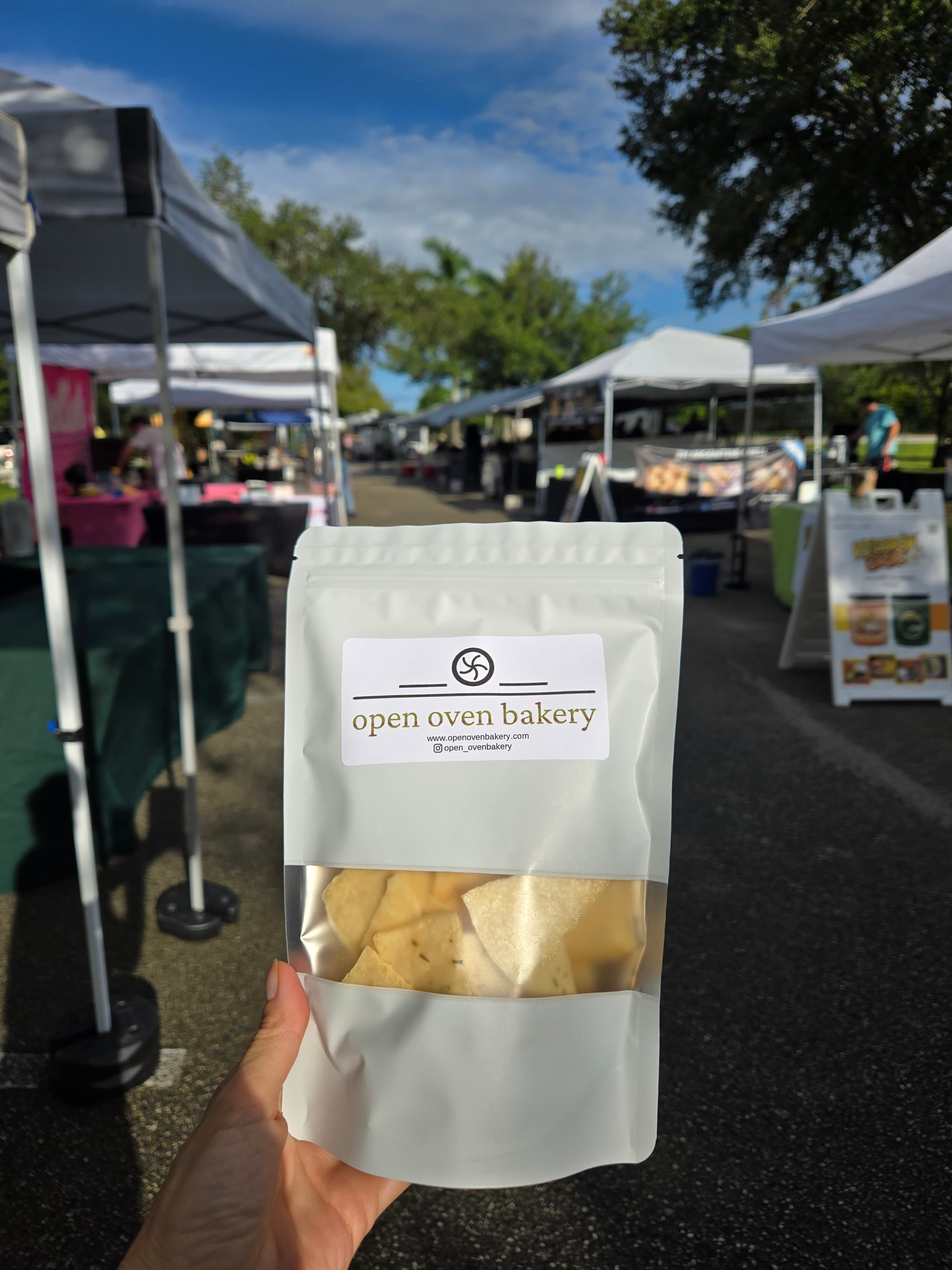 Open Oven Bakery at the farmers market