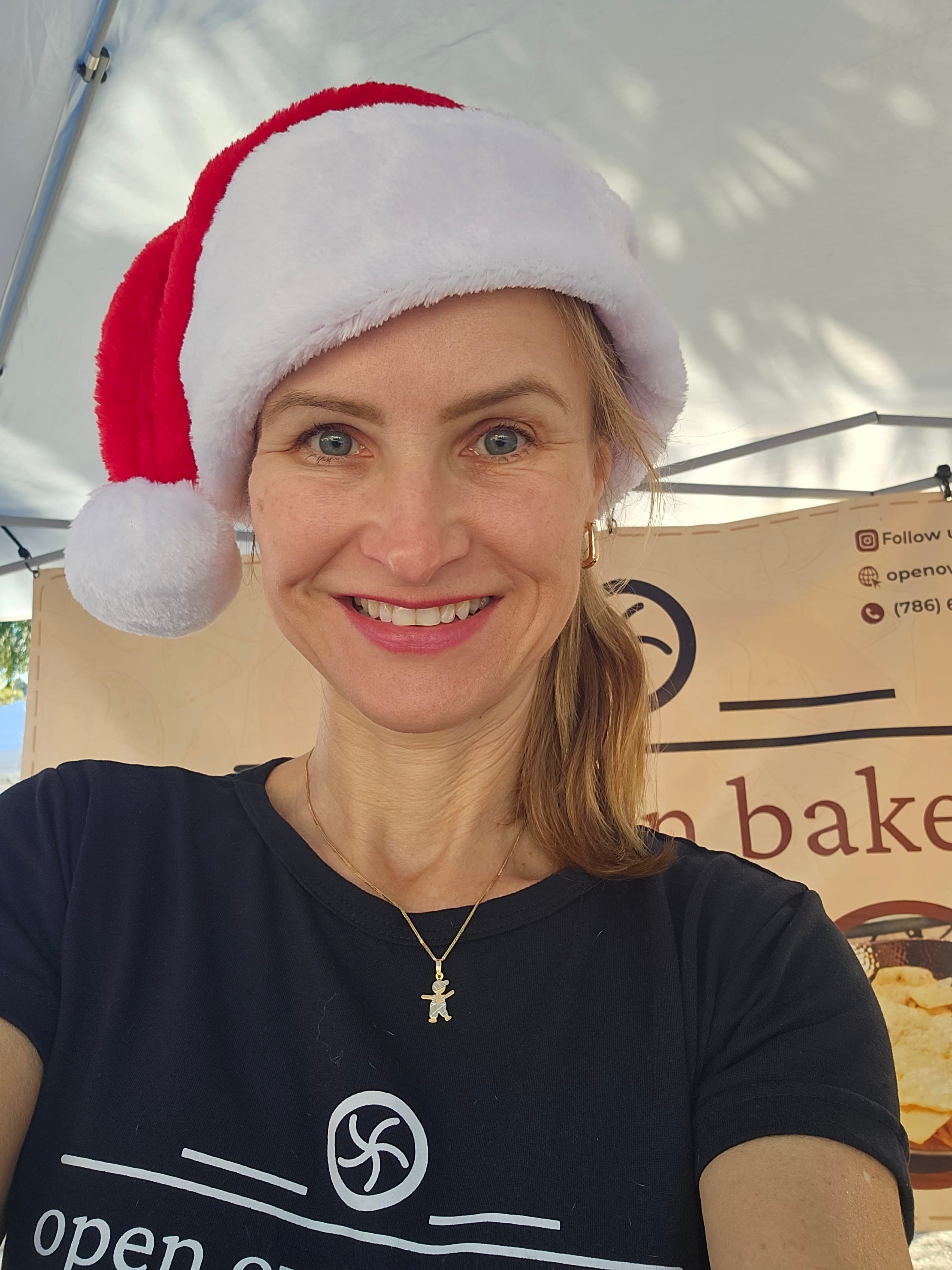 Open Oven Bakery at the farmers market