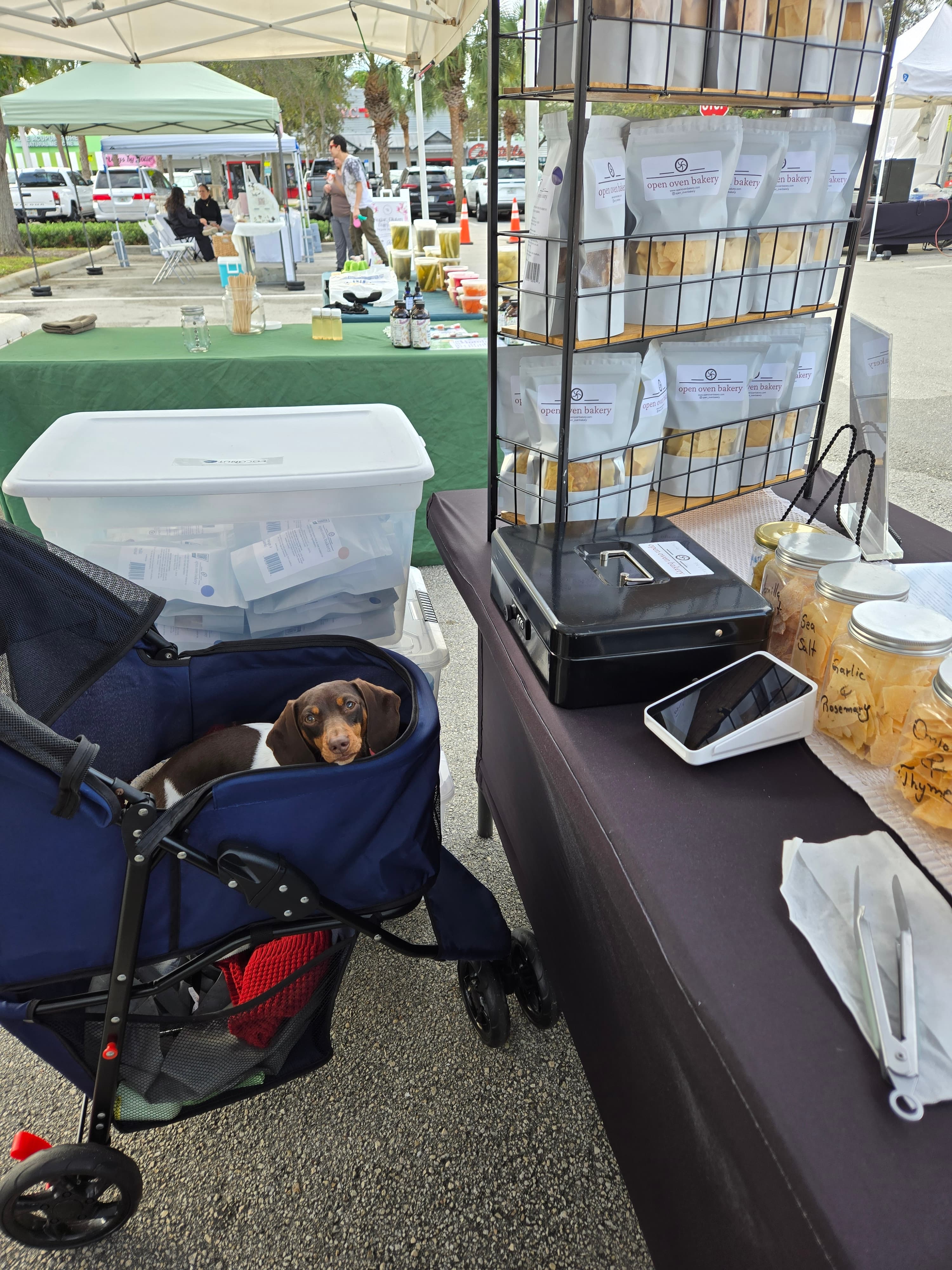 Open Oven Bakery at the farmers market