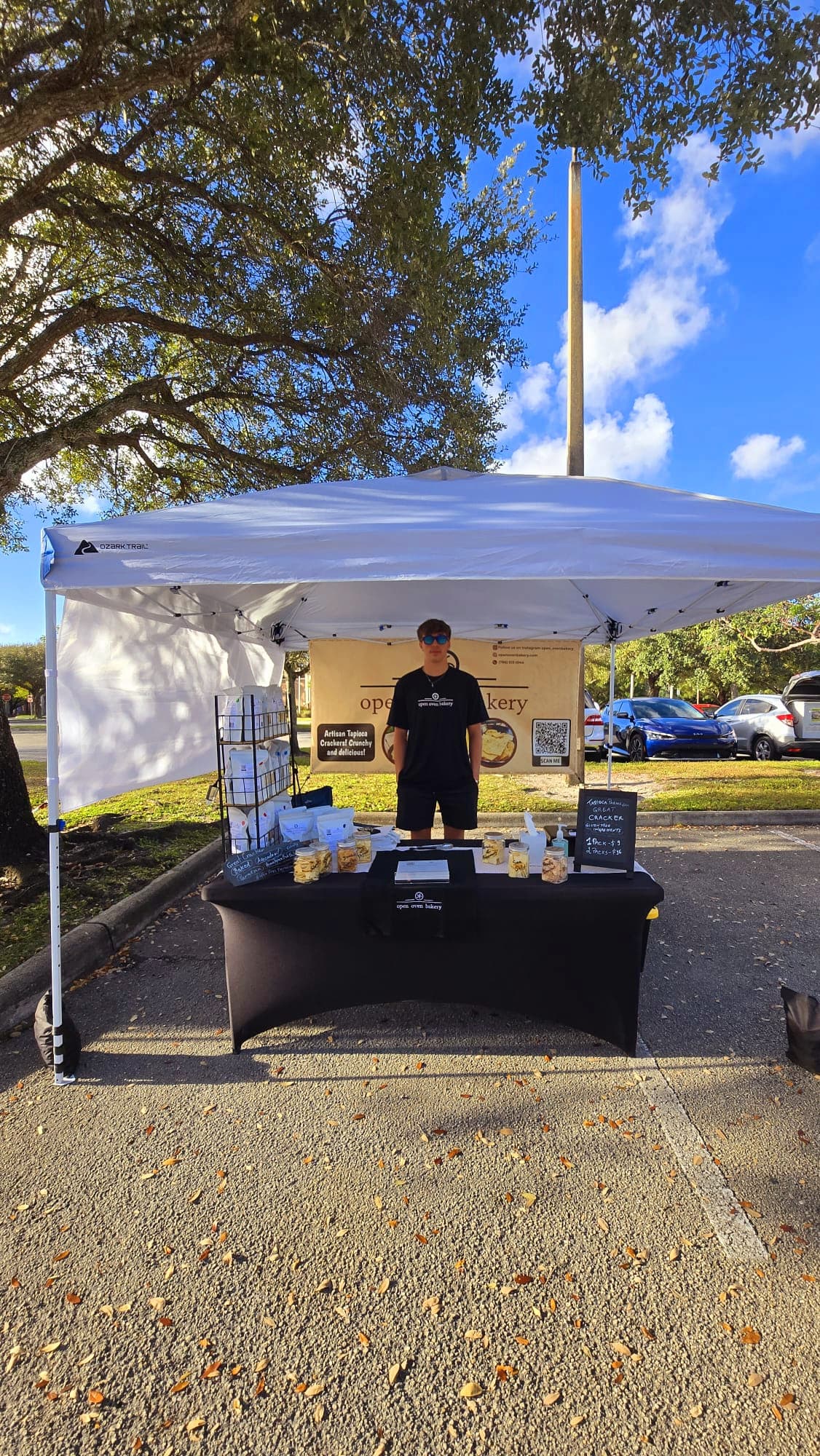 Open Oven Bakery at the farmers market